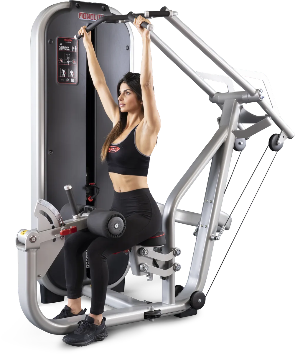 Lat pulldown convergent view 2