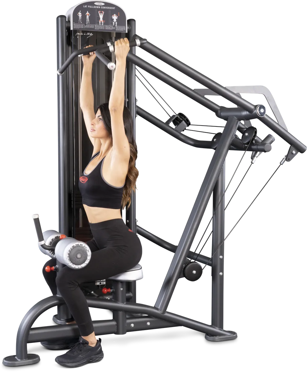 Lat pulldown convergent view 4