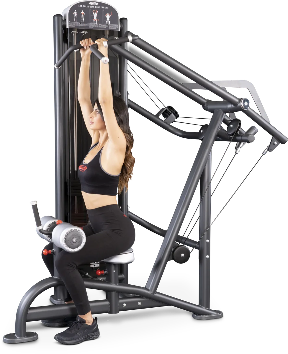 Lat pulldown convergent view 6